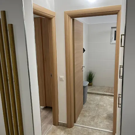 Daire Lory's Apartament Bükreş