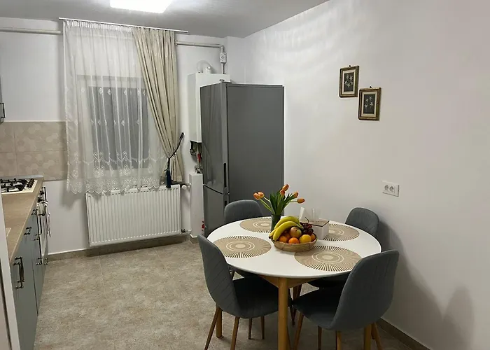 Lory's Apartament شقة